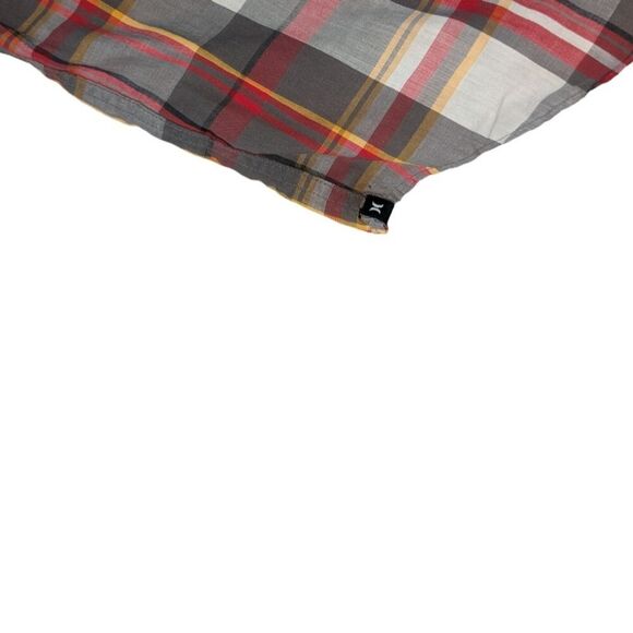 🛍️Hurley Button Up Collared Short Sleeve Shirt Size Large - Picture 2 of 6